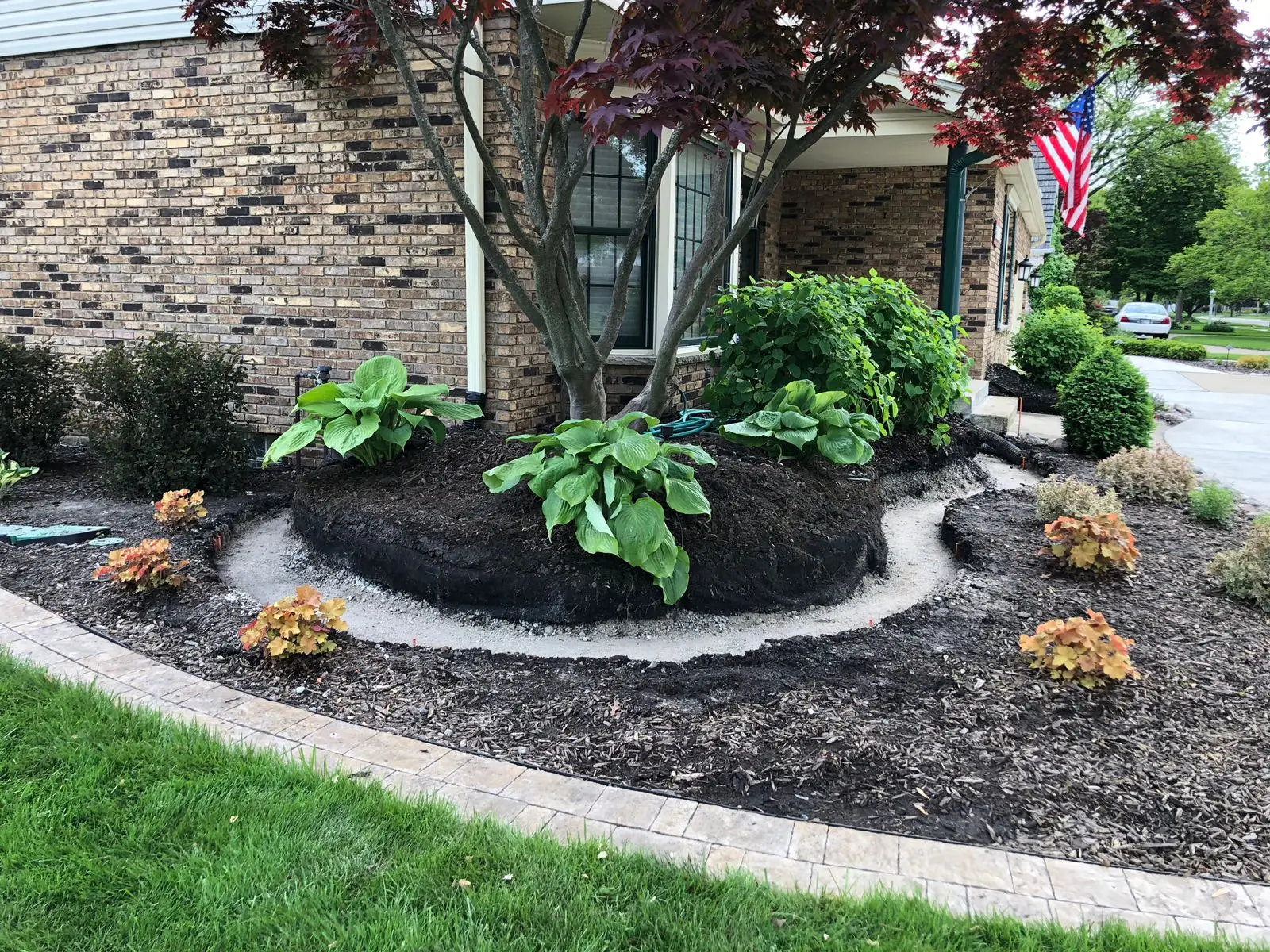 Here Are 7 Reasons to Call Professional Landscapers